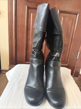 Fergalicious Classic Black Women's Mid-Calf Leather Boots